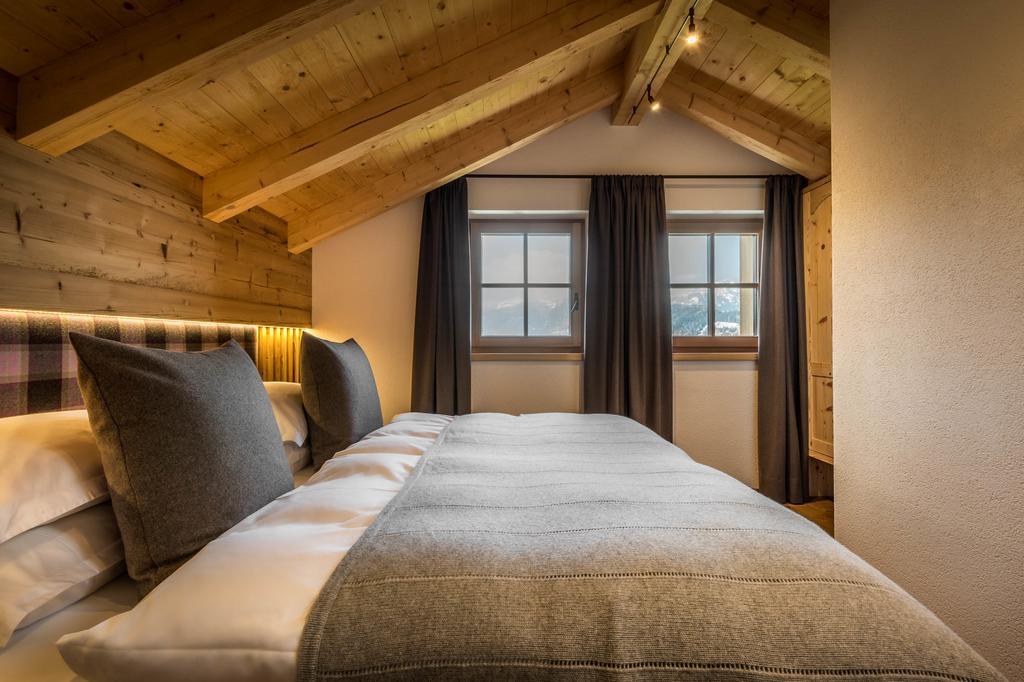 Mountain Chalet Pia 拉瓦莱 外观 照片